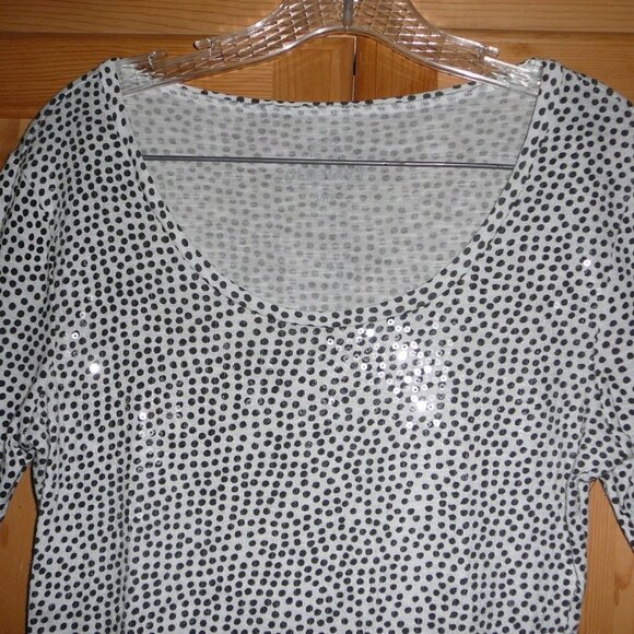 OLD NAVY Womans Small Black & White Dots Sequence Blouse - Picture 2 of 4